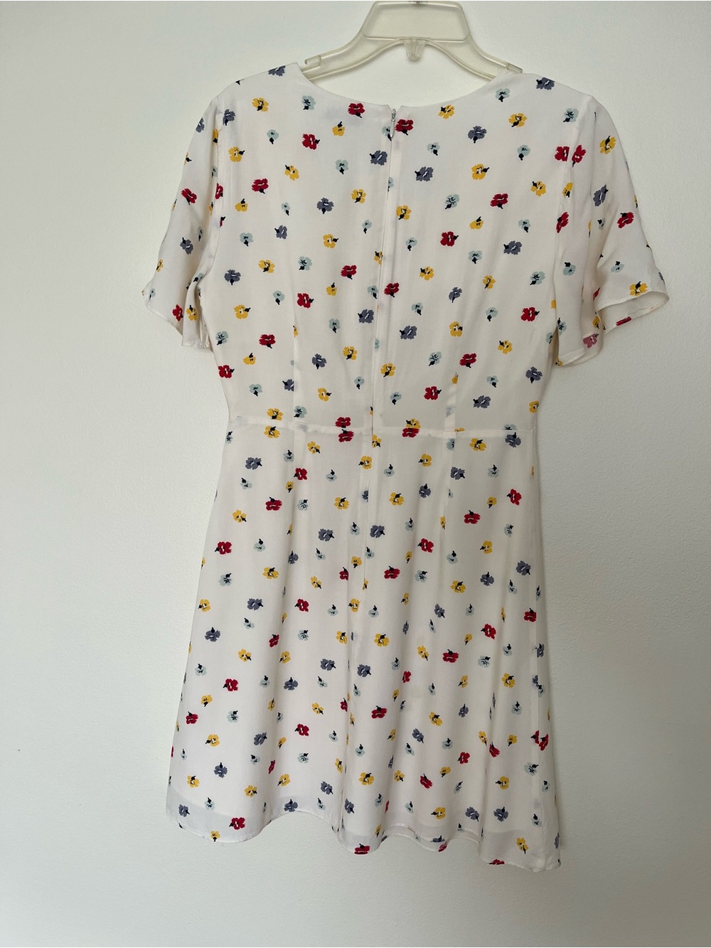 Madewell Orchard Mini Dress with flutter sleeves. Size 2 - Picture 5 of 12